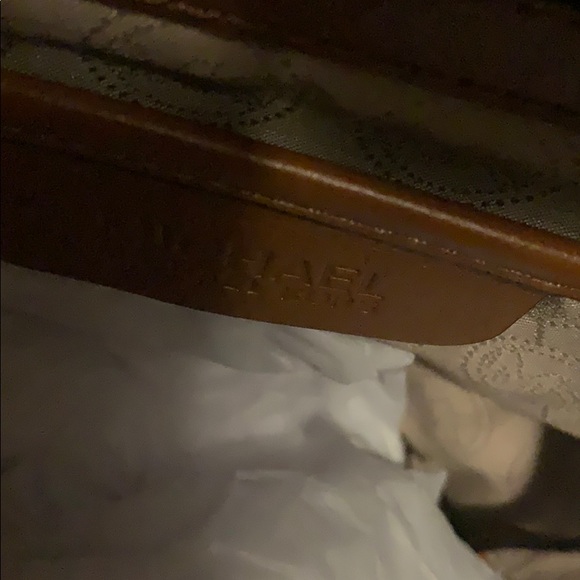 Authentic Michael kors bag. - Picture 4 of 4